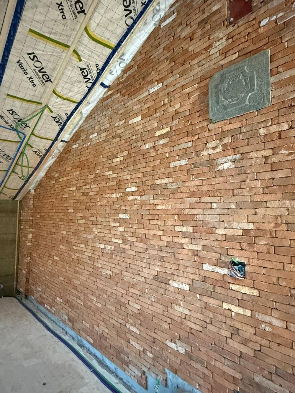 Mur en brique à coller, Martigny 4